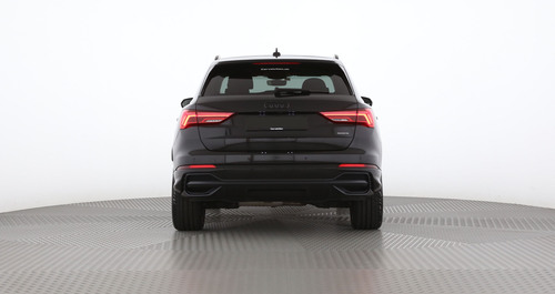 Audi Q3 35 TDI S line
