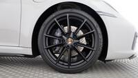 Porsche 911 Carrera 4
