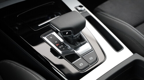 Audi Q5 S line 50 TFSI e quattro 