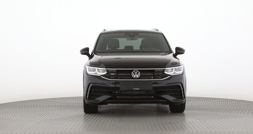 VW Tiguan R-Line 4Motion