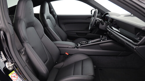 Porsche 911 Carrera 4 GTS