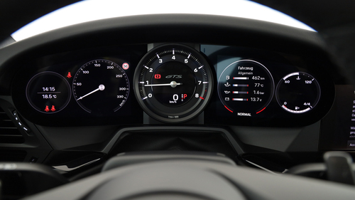 Porsche 911 Carrera 4 GTS