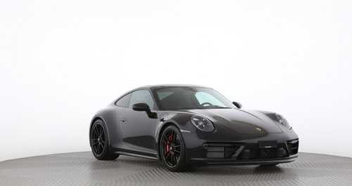 Porsche 911 Carrera 4 GTS