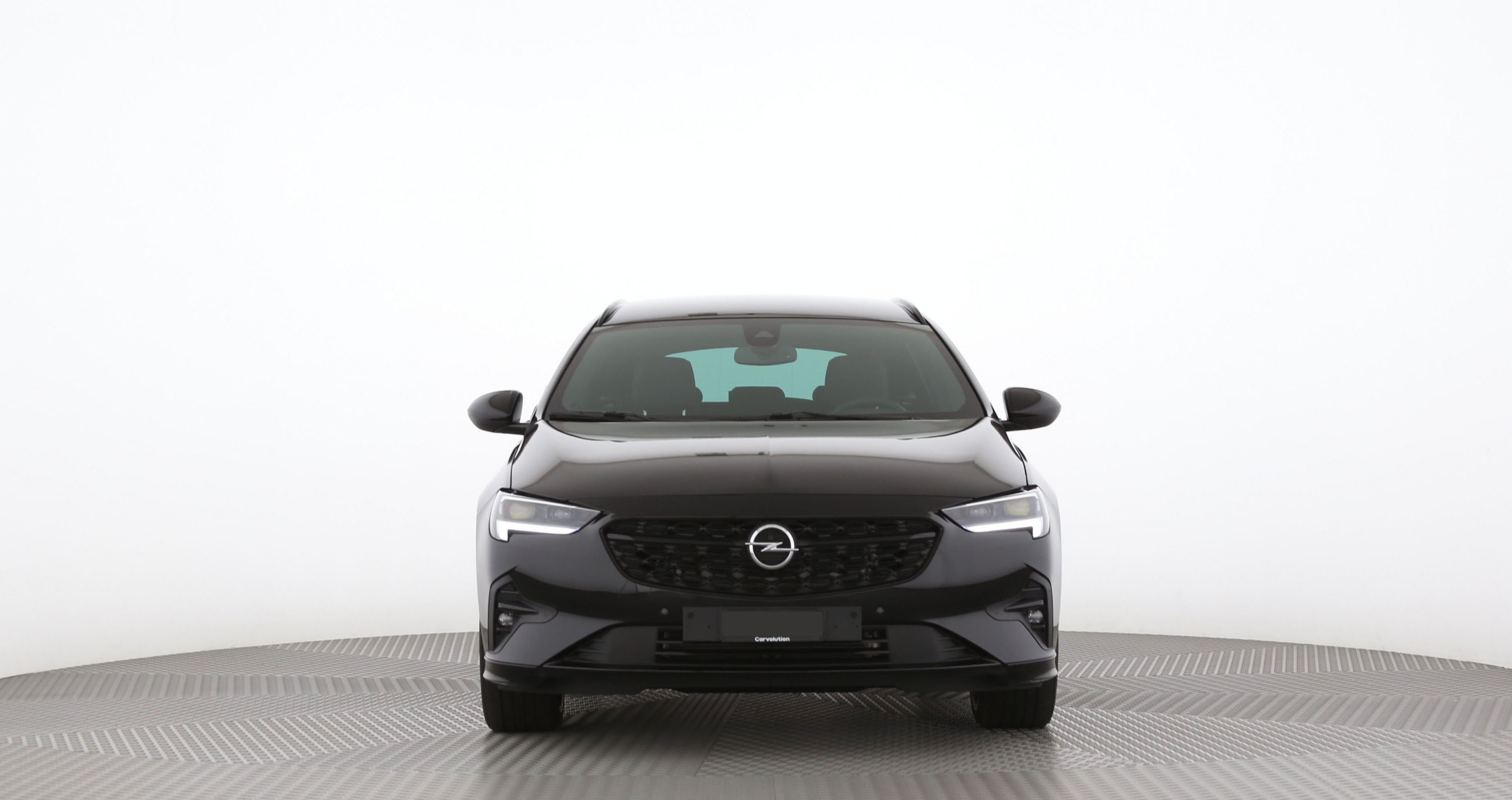 Opel Insignia Sports Tourer as subscription car