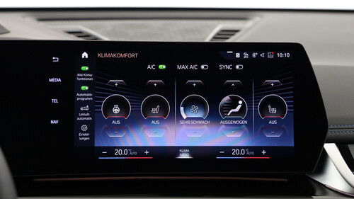 BMW iX1 xDrive30