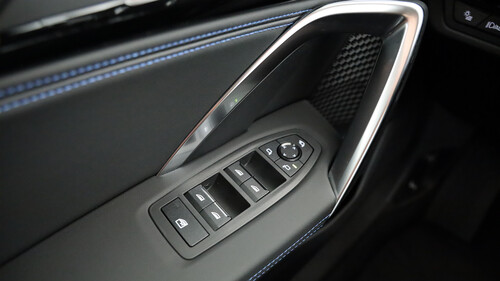 BMW iX1 xDrive30
