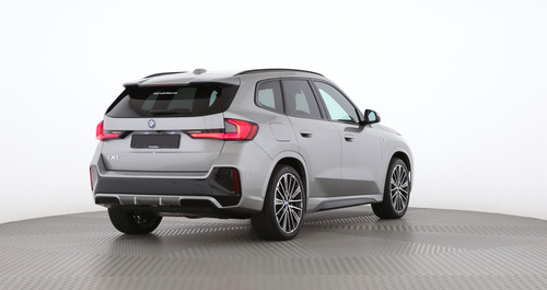 BMW iX1 xDrive30
