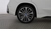 BMW iX1 xDrive30