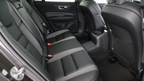 Volvo V60 T8 Ultra Dark