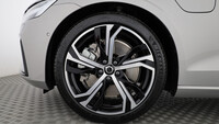 Volvo V60 T8 Ultra Dark