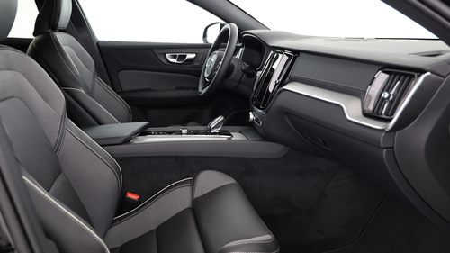 Volvo V60 B4 Ultimate Dark