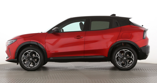 Alfa Romeo Junior Ibrida Q4