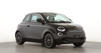 Fiat 500e La Prima