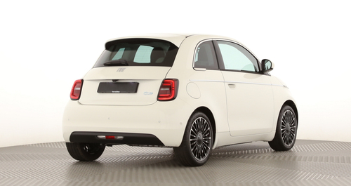 Fiat 500e La Prima