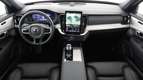 Volvo XC90 T8 Ultra Black Edition