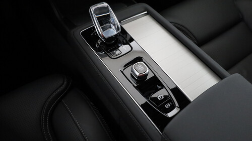 Volvo XC90 T8 Ultra Black Edition