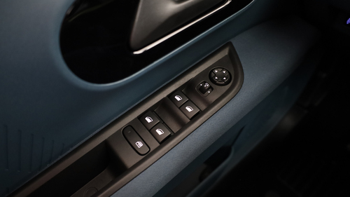 Fiat Grande Panda Hybrid La Prima