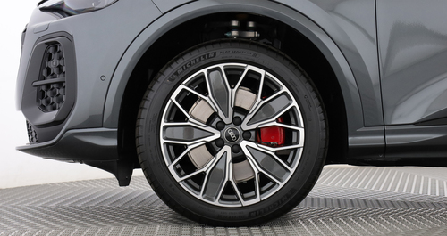 Audi Q5 e-hybrid quattro 220kW