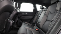 Volvo XC60 B5 R-Design