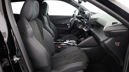 Peugeot e-2008 GT